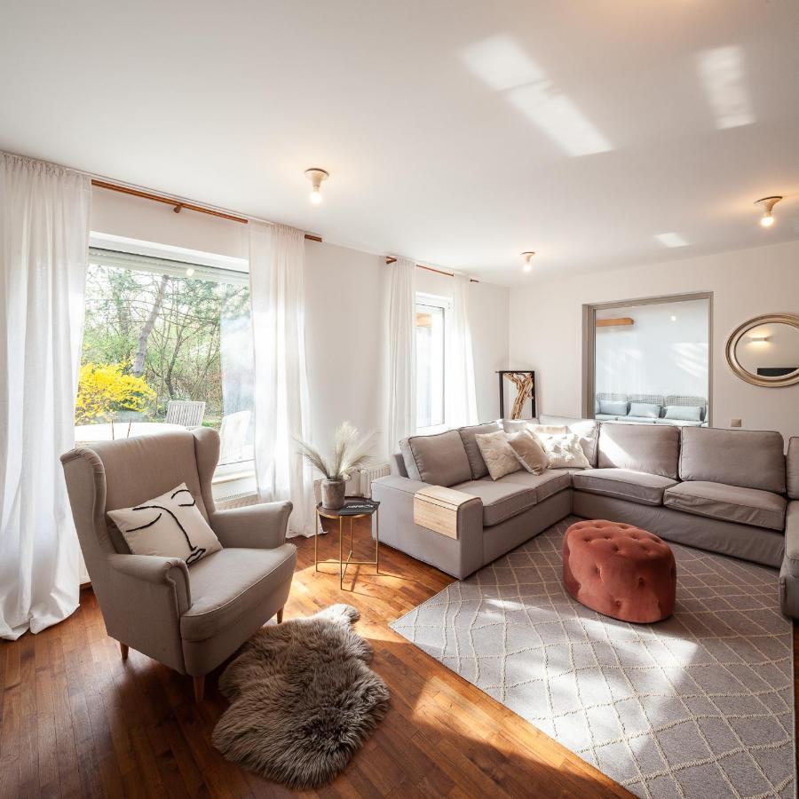 Silver Willow Luxury Apartment 索普隆 外观 照片