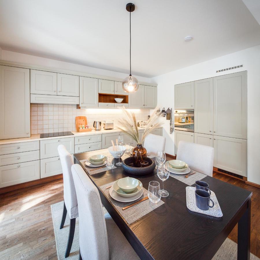 Silver Willow Luxury Apartment 索普隆 外观 照片